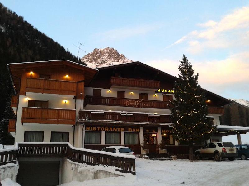 Hotel Bucaneve Moena Buitenkant foto
